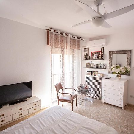 Lola.- Habitacion De Matrimonio, Con Bano Privado Granada Exterior foto