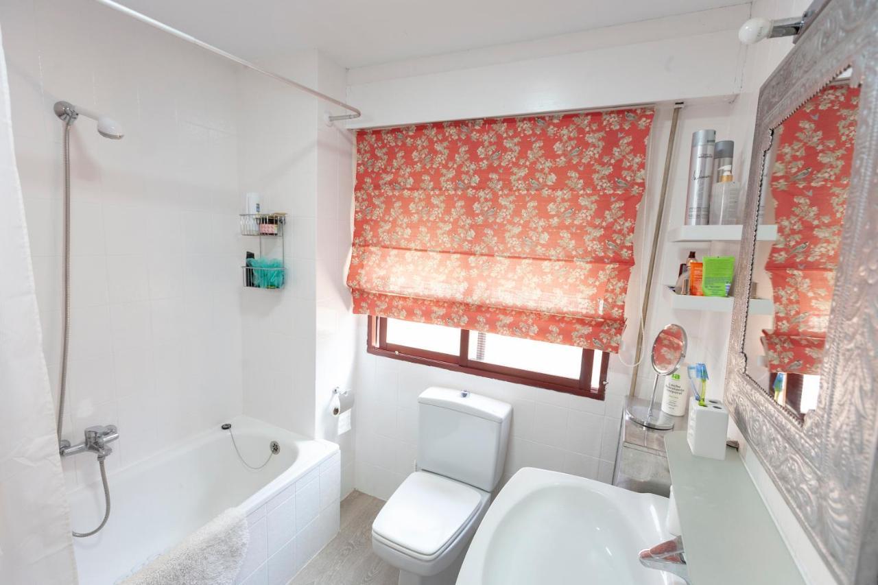 Lola.- Habitacion De Matrimonio, Con Bano Privado Granada Exterior foto